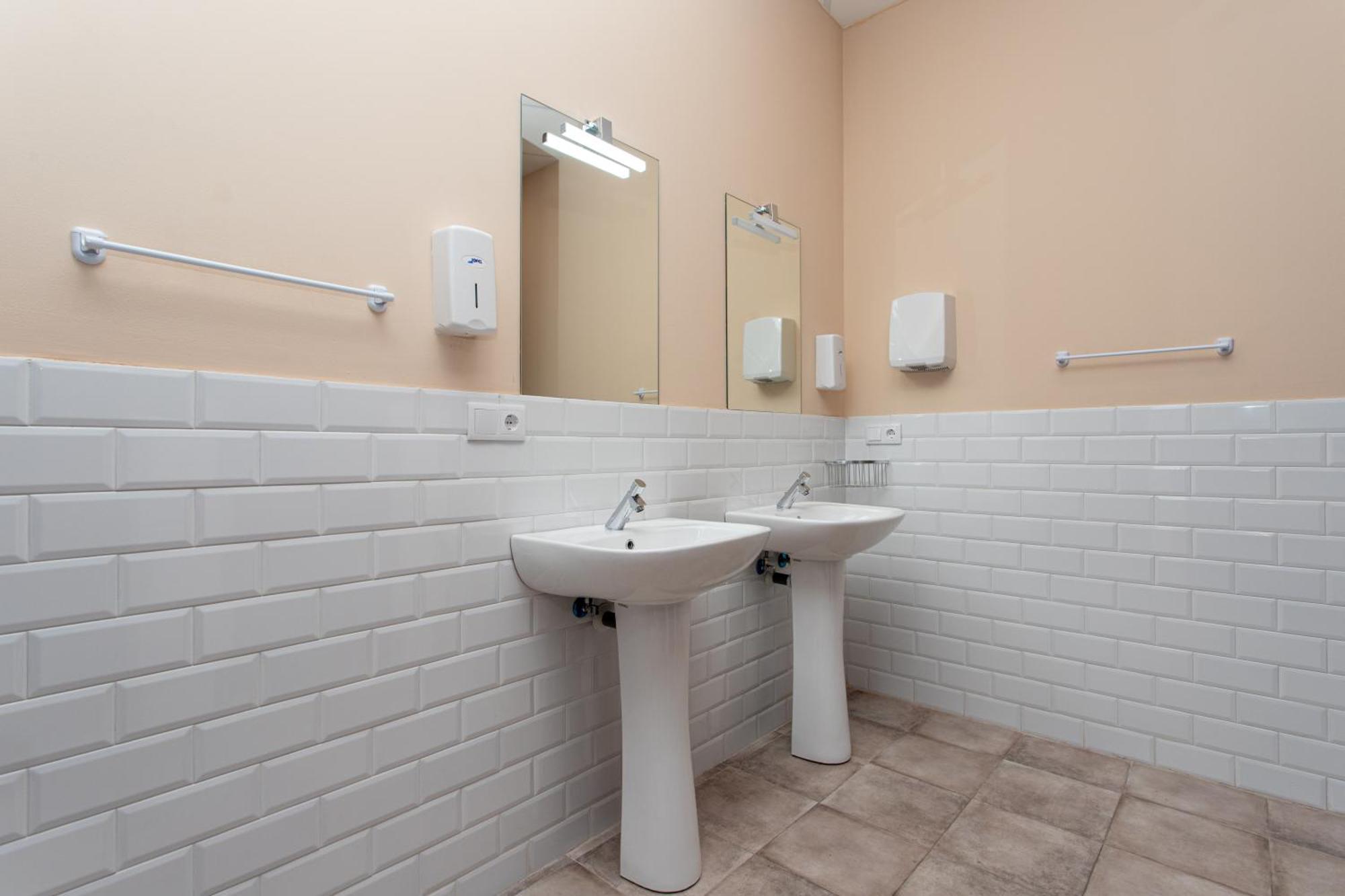 Albergue Hostel Llanes Ngoại thất bức ảnh