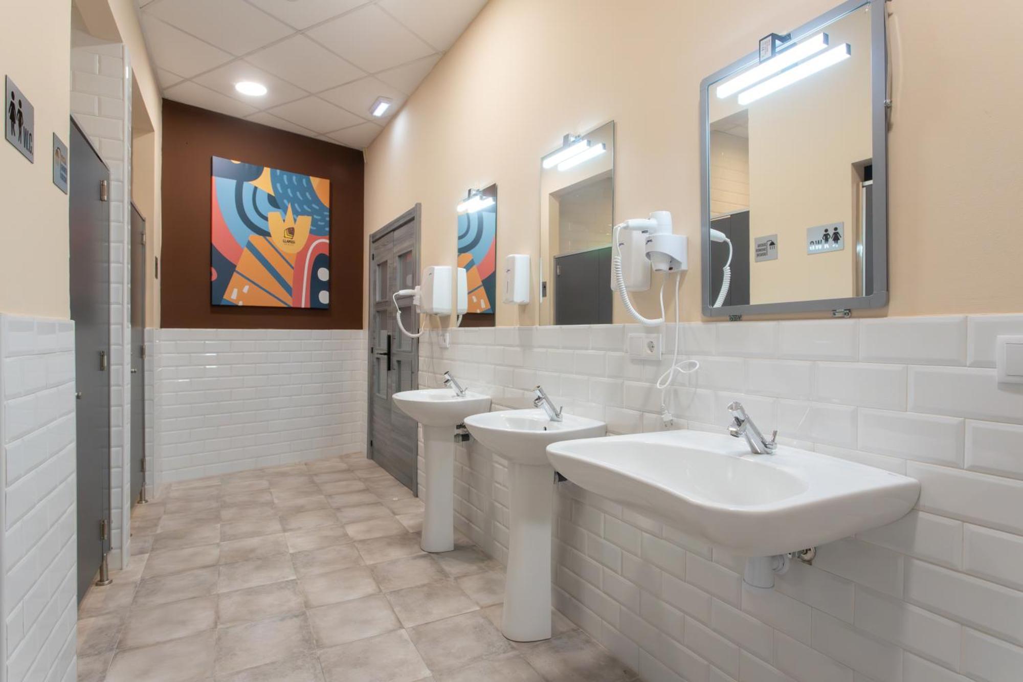 Albergue Hostel Llanes Ngoại thất bức ảnh